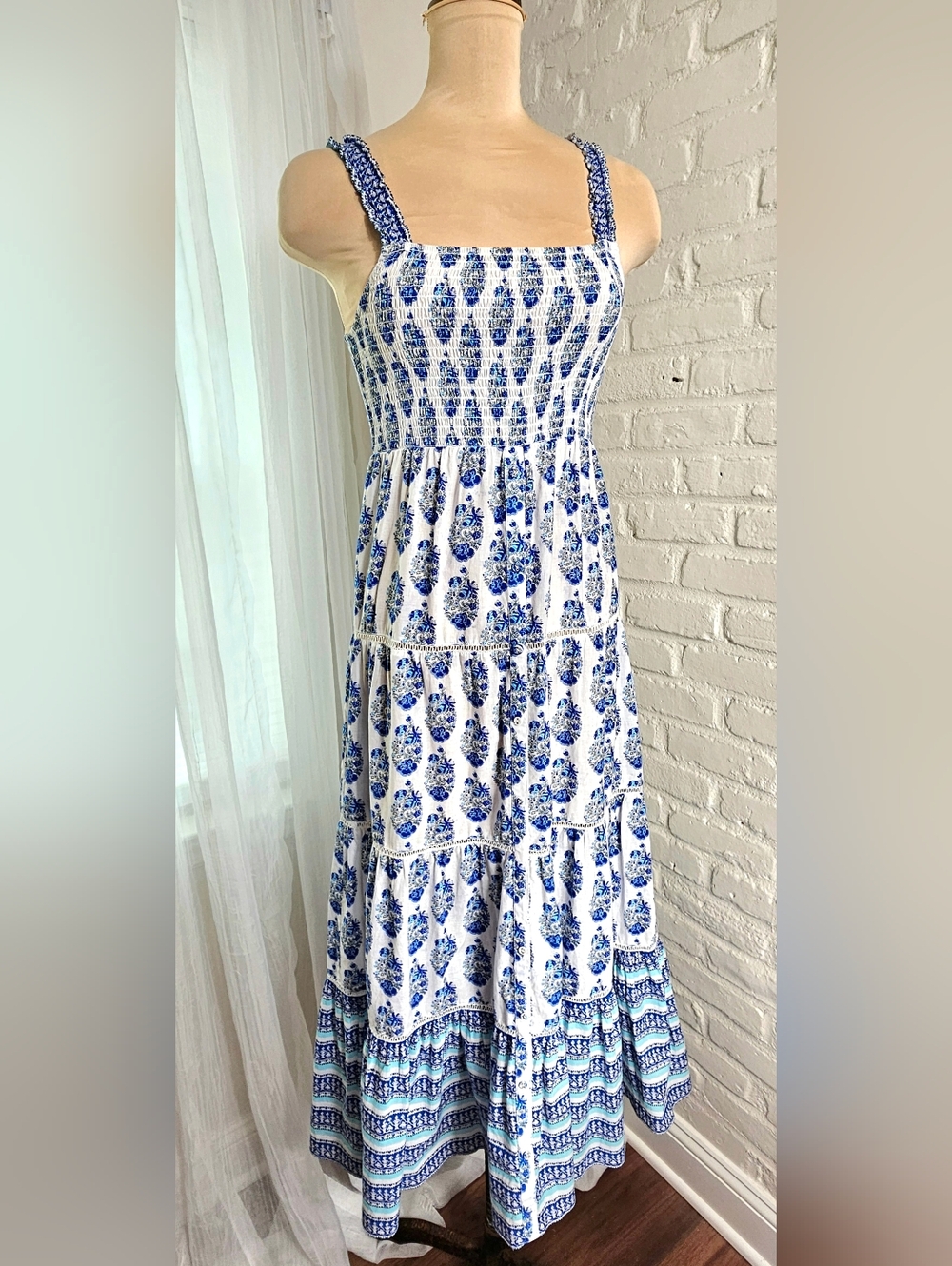 Playa Lucia Smocked Maxi Dress Blue White Tile Print Tiered Summer Dress Size M - Picture 3 of 9